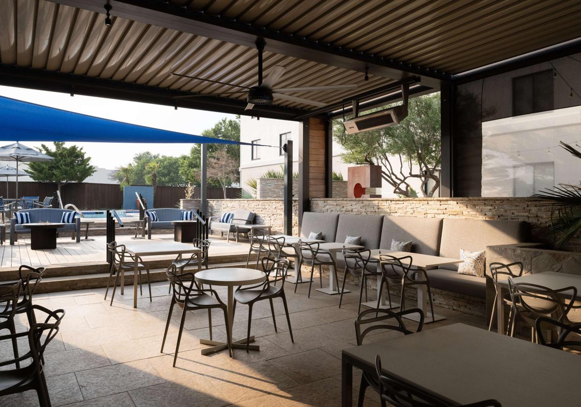 Hilton Garden Inn Las Colinas Irving Exterior foto